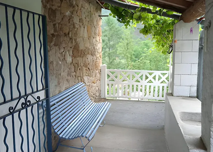 Maison Cevenole * Corbés